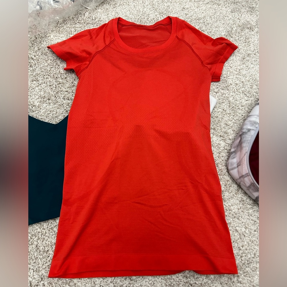 Lululemon Swiftly Tech - SOLD